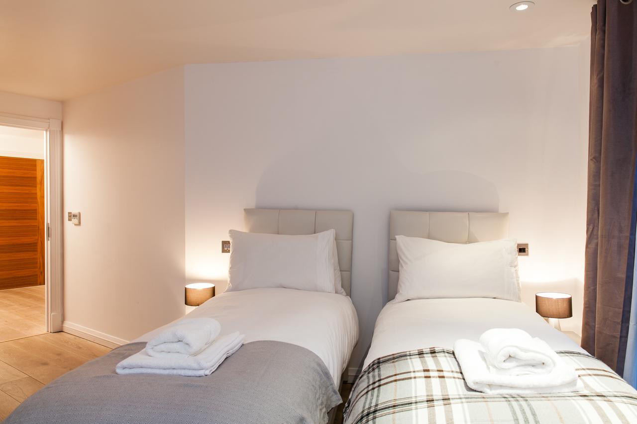 Clhh Trafalgar Riverside Penthouse